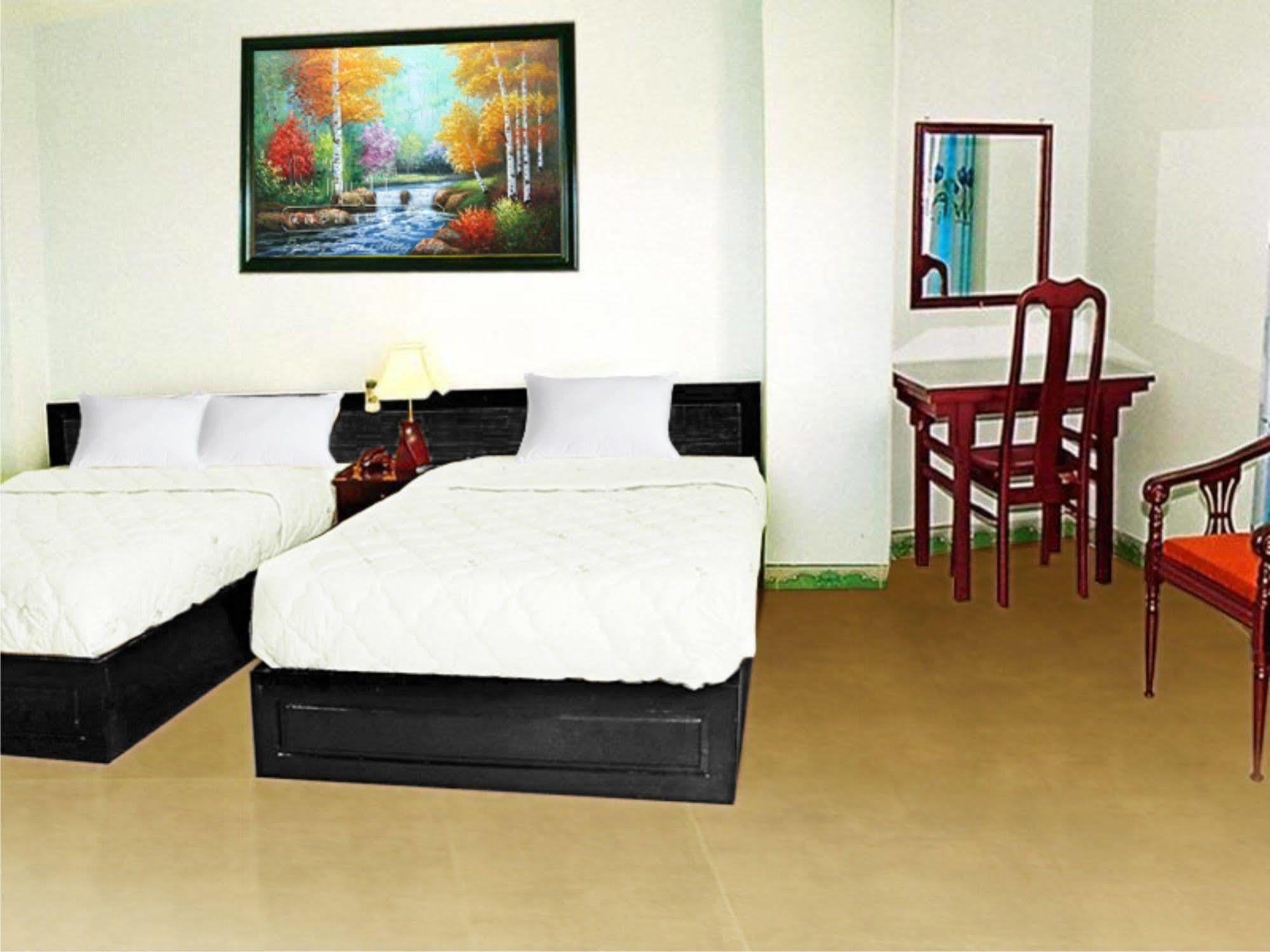 Four Seasons House Hotell Nha Trang Exteriör bild