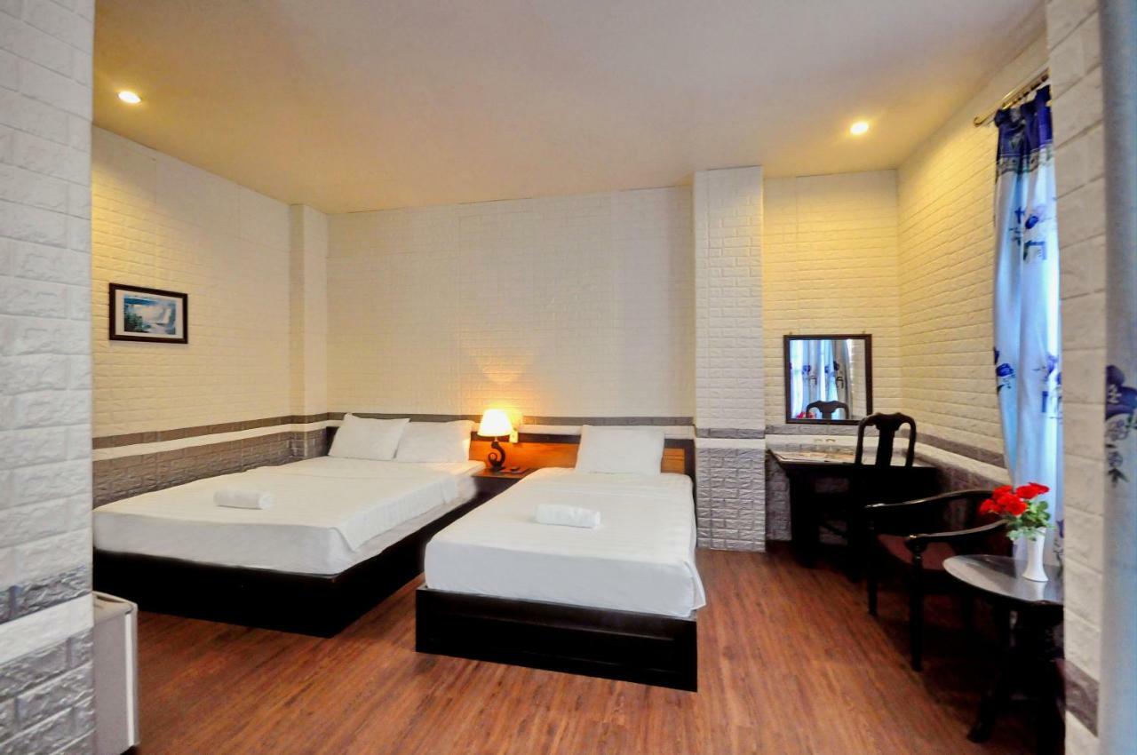 Four Seasons House Hotell Nha Trang Exteriör bild