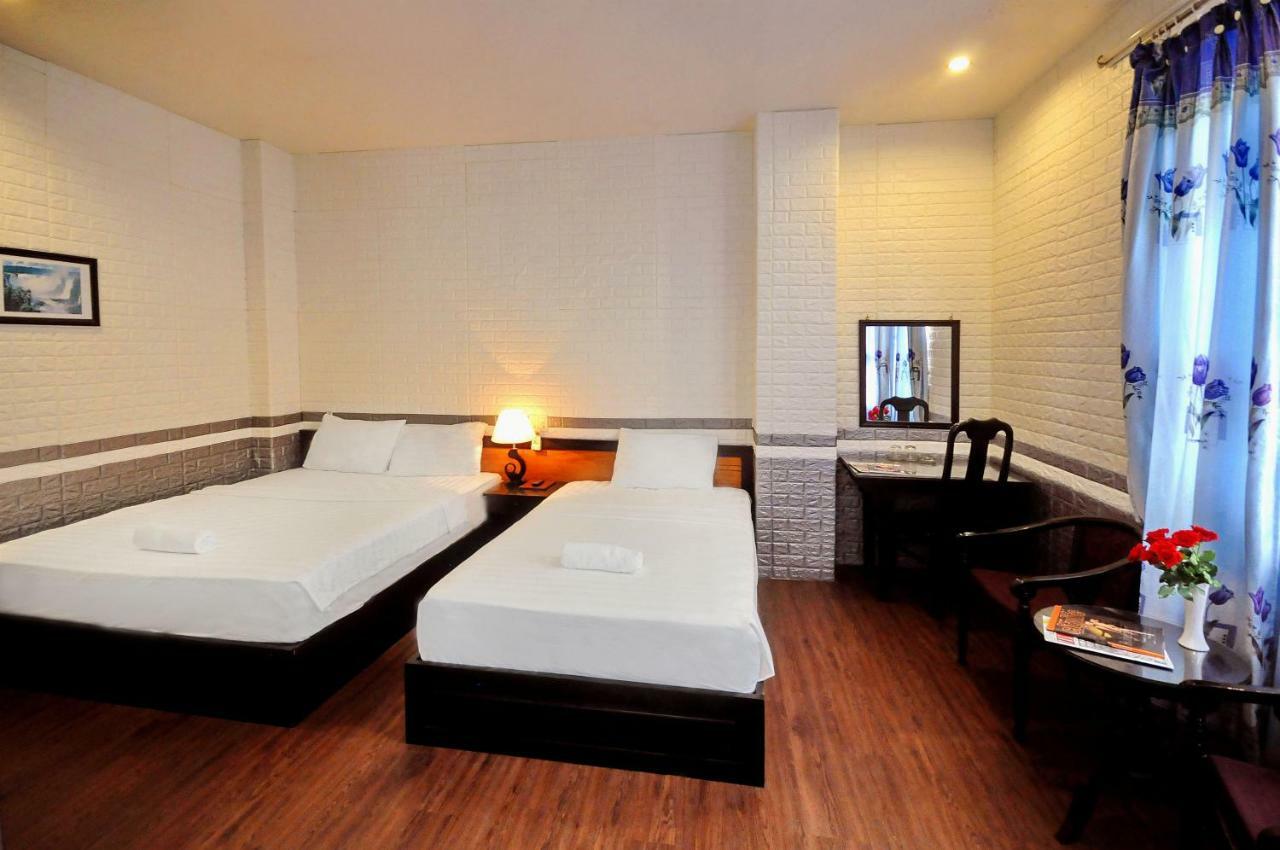 Four Seasons House Hotell Nha Trang Exteriör bild